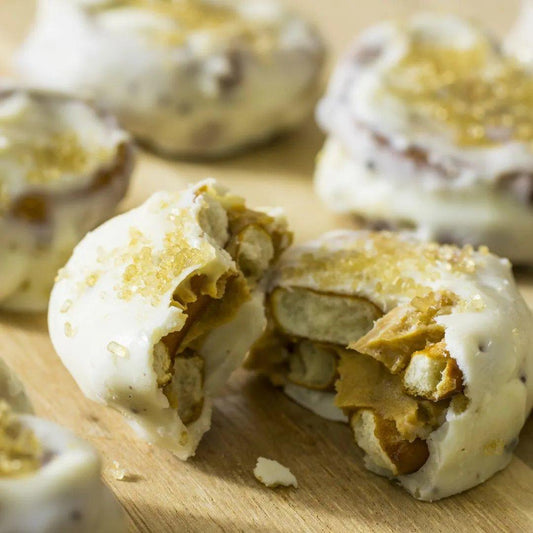 White Pretzel Turtles