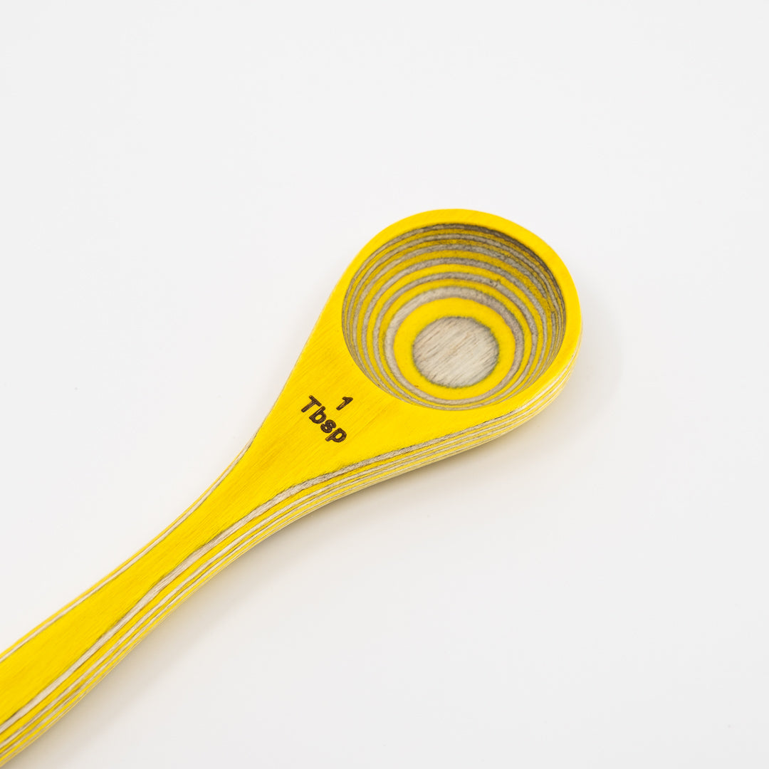 Lemon double-ended spoon with 1 tsp and 1 tbsp on each side - view 2