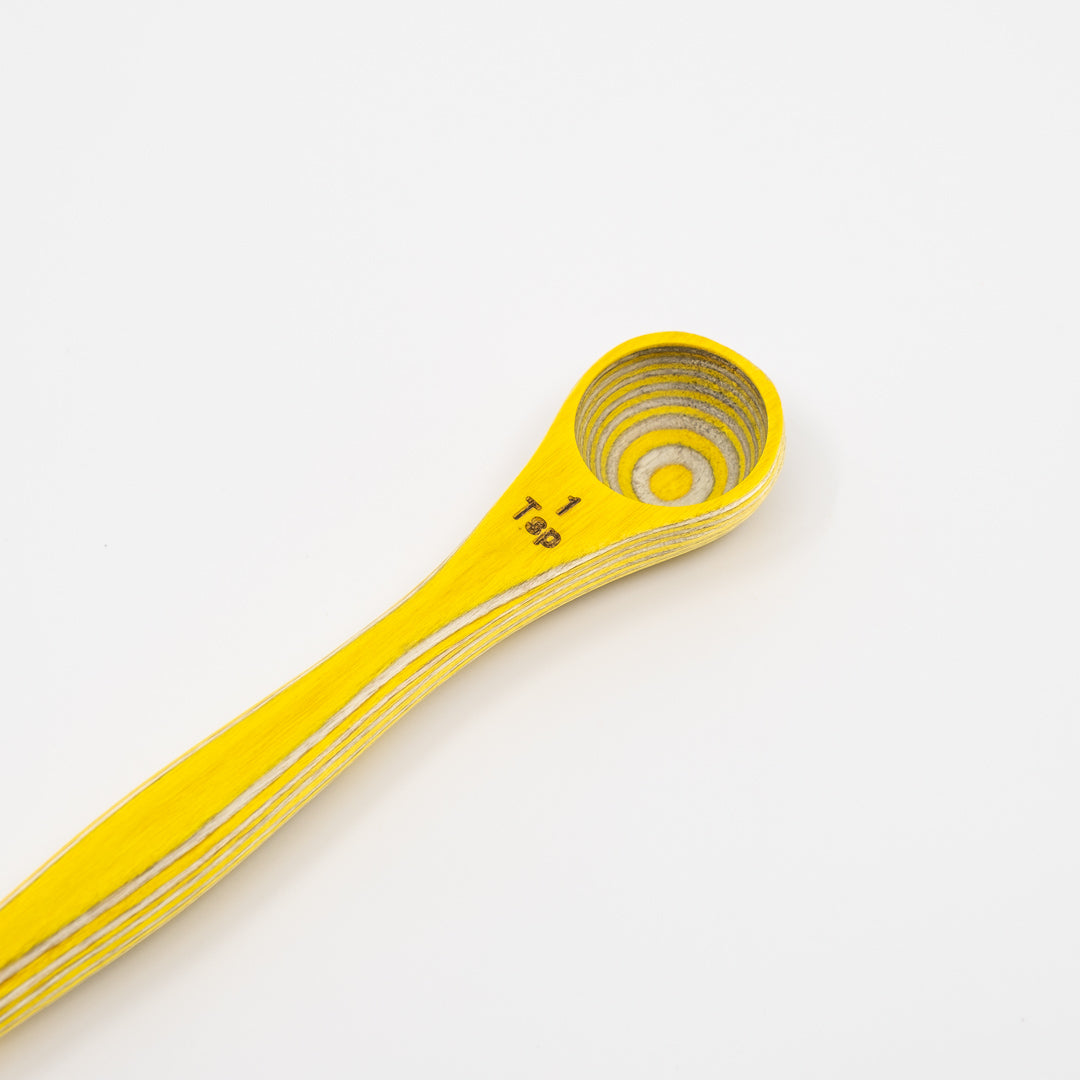 Lemon double-ended spoon with 1 tsp and 1 tbsp on each side - view 3
