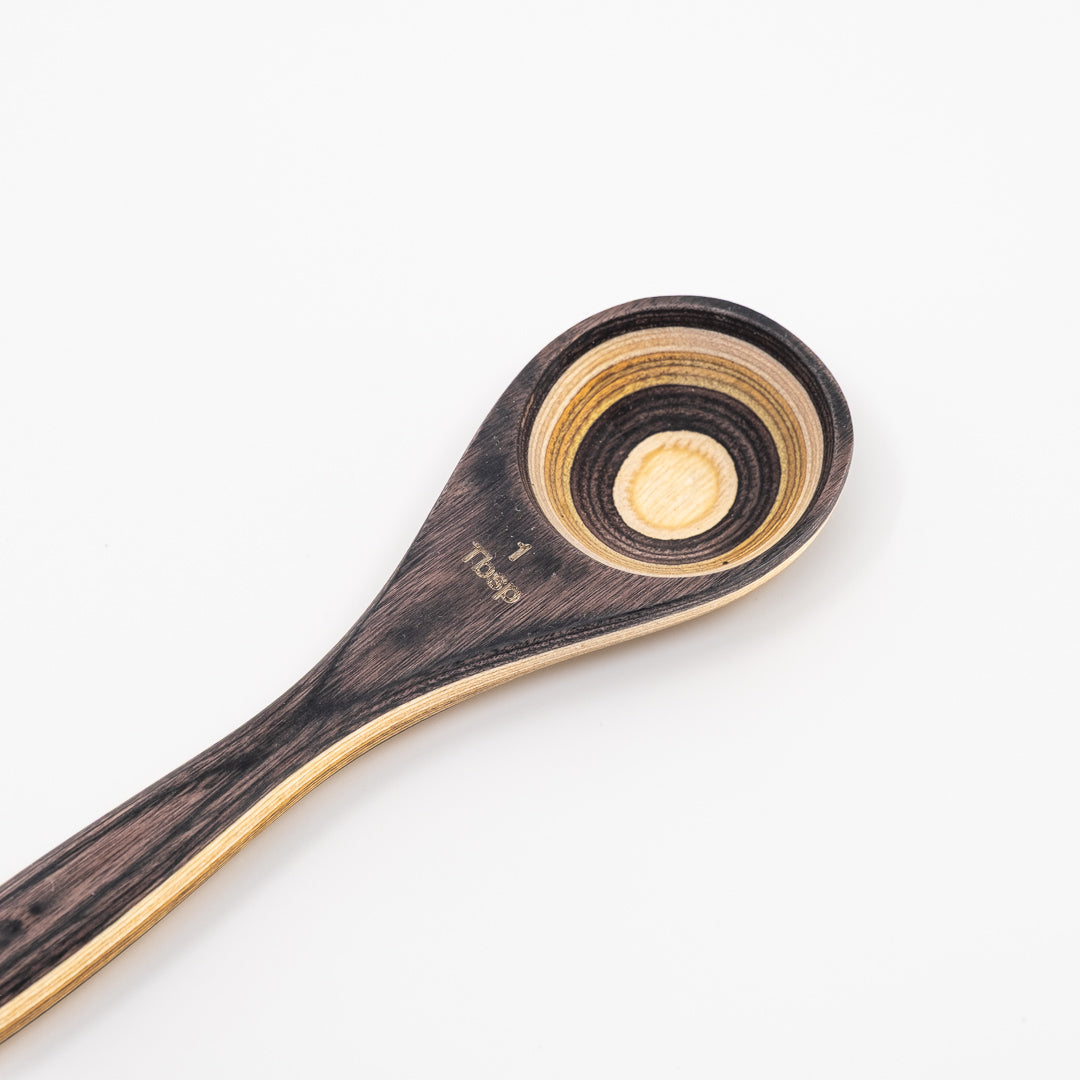 Natural double-ended spoon with 1 tsp and 1 tbsp on each side - view 2